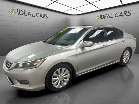 Used 2013 Honda Accord EX image 1