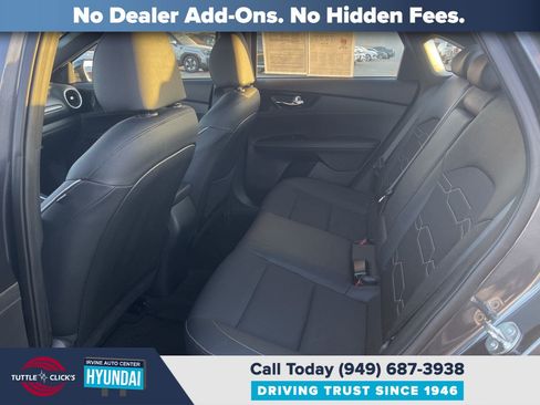Used 2024 Kia Forte GT-Line w/ GT-Line Premium Package FWD image 19