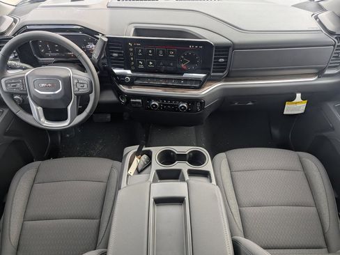 New 2026 GMC Sierra 1500 Elevation image 17