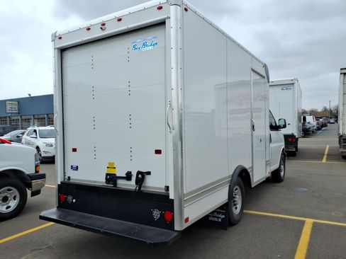 New 2025 Chevrolet Express 3500 w/ Power Convenience Package RWD image 5