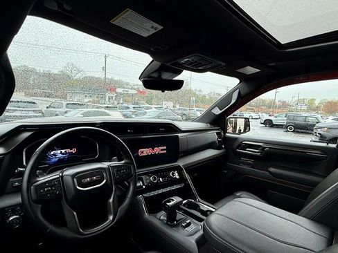 Used 2024 GMC Sierra 1500 AT4 w/ Technology Package image 24