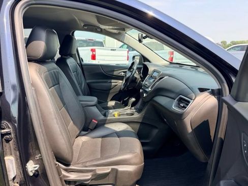 Certified 2020 Chevrolet Equinox LT w/ Sport Edition AWD/4WD image 10