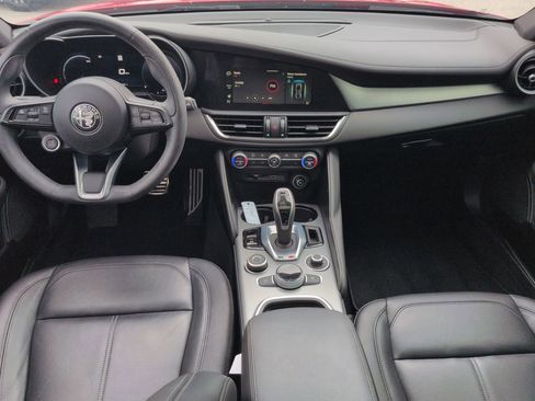 Used 2024 Alfa Romeo Giulia Ti image 22