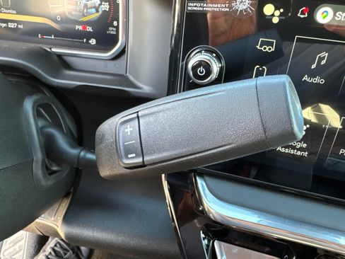 New 2026 GMC Sierra 3500 Denali Ultimate w/ LPO, Black Badging Package image 34