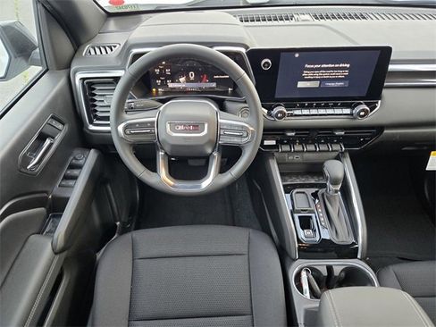 New 2026 GMC Canyon Elevation w/ Convenience Package image 10