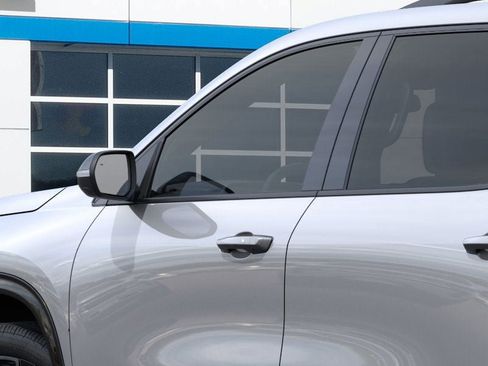 New 2026 Chevrolet Traverse RS w/ LPO, Floor Liner Package image 12