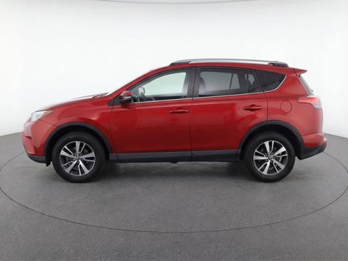 Used 2017 Toyota RAV4 XLE image 6