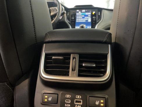 Used 2024 Subaru Outback Limited image 6
