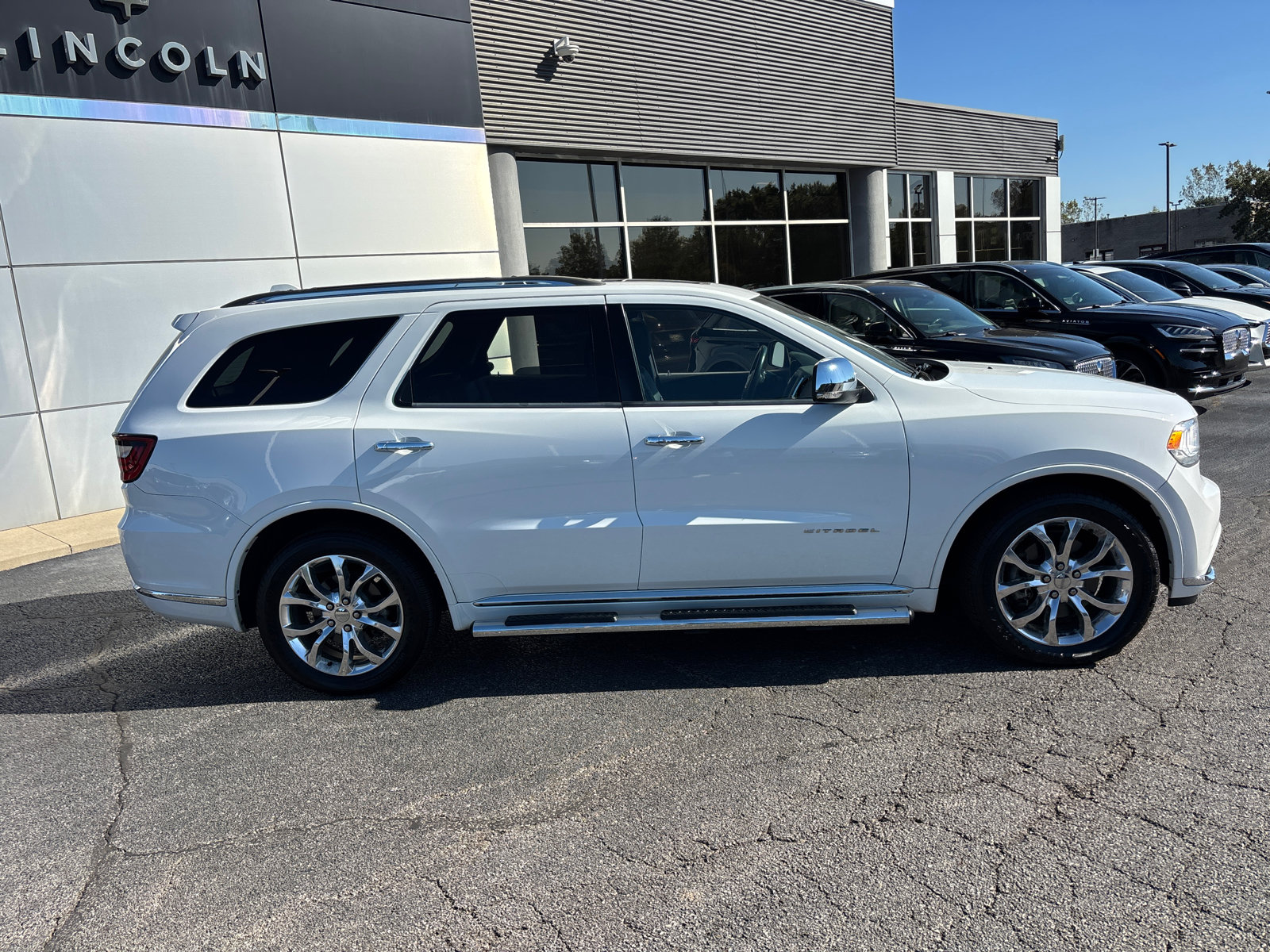 Used 2016 Dodge Durango Citadel w/ Technology Group RWD image 8
