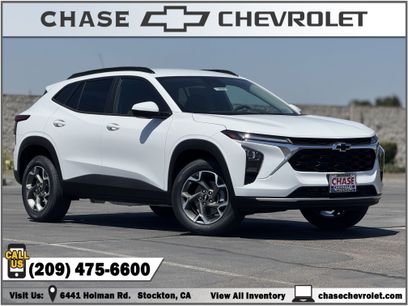 New 2025 Chevrolet Trax LT w/ LT Convenience Package