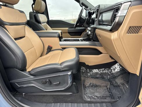 Used 2023 Ford F250 Lariat w/ Lariat Ultimate Package AWD/4WD image 20