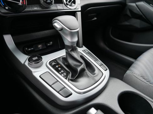 Used 2024 Kia Seltos LX image 24