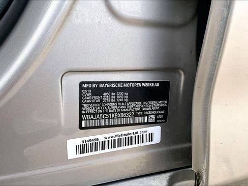 Used 2019 BMW 530i w/ Convenience Package image 35