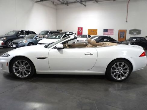 Used 2012 Jaguar XK Convertible image 8