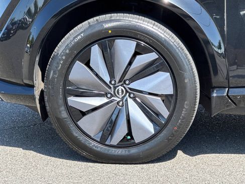 Certified 2023 Nissan Ariya AWD image 33
