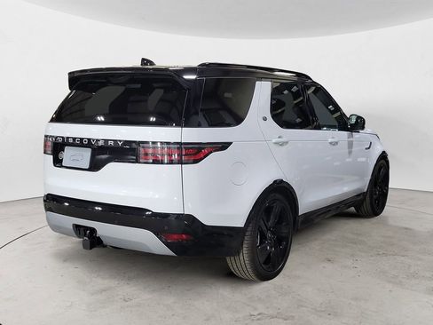 New 2026 Land Rover Discovery Limited Edition image 5