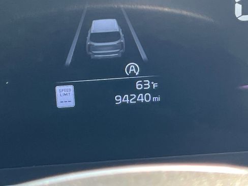 Used 2024 Kia Telluride S w/ S Sunroof Package image 15