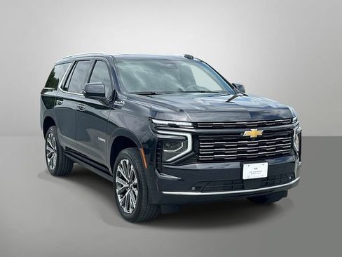 Used 2026 Chevrolet Tahoe High Country AWD/4WD image 25