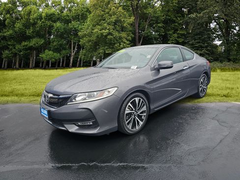 Used 2017 Honda Accord EX-L image 3