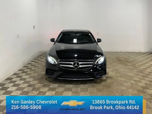 Used 2017 Mercedes-Benz E 300 image 2