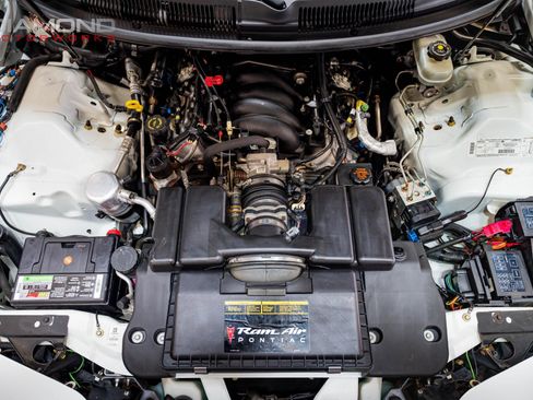 Used 1998 Pontiac Firebird Formula w/ Security Pkg image 18