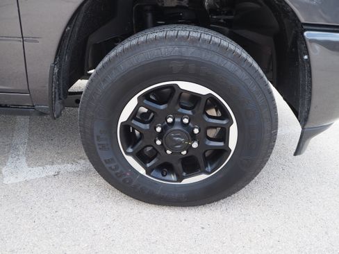 New 2025 RAM 2500 Laramie image 5