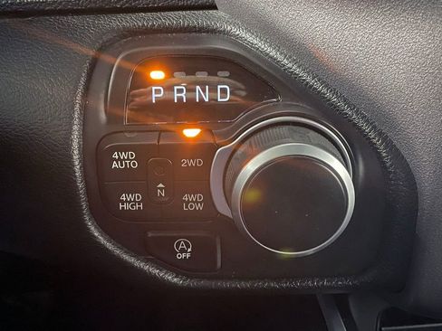 Used 2021 RAM 1500 Big Horn image 31