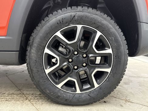 Used 2021 Jeep Compass Trailhawk w/ Convenience Group image 20