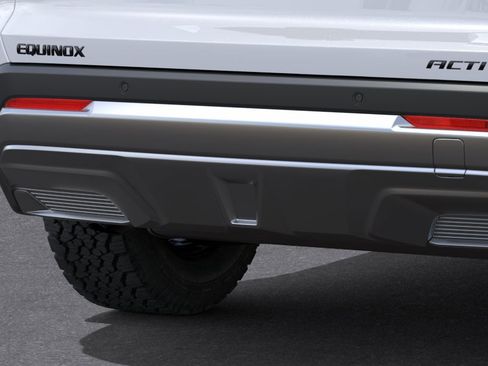 New 2026 Chevrolet Equinox ACTIV image 15