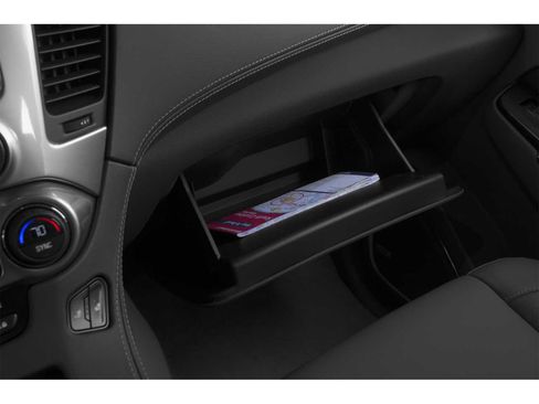 Used 2015 Chevrolet Suburban LT w/ Luxury Package image 10