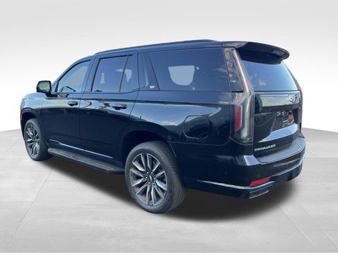 Used 2023 Cadillac Escalade Sport AWD/4WD image 7