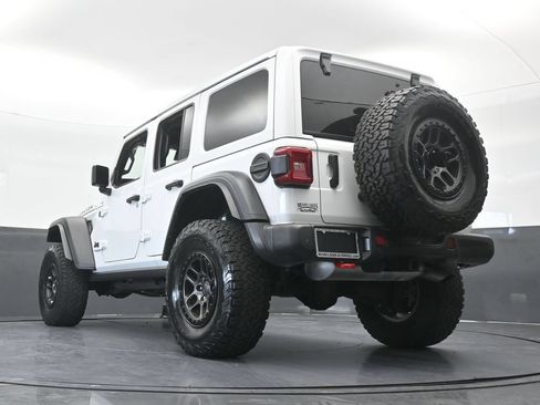 Used 2022 Jeep Wrangler Unlimited Rubicon w/ Xtreme Recon 35" Tire Package AWD/4WD image 61