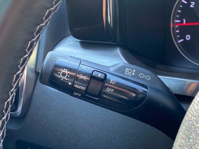 Used 2022 Kia Sorento SX AWD/4WD image 21