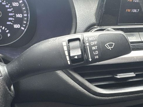 Used 2023 Kia Forte LXS w/ LXS Technology Package FWD image 22