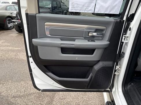 Used 2018 RAM 1500 Big Horn AWD/4WD image 26