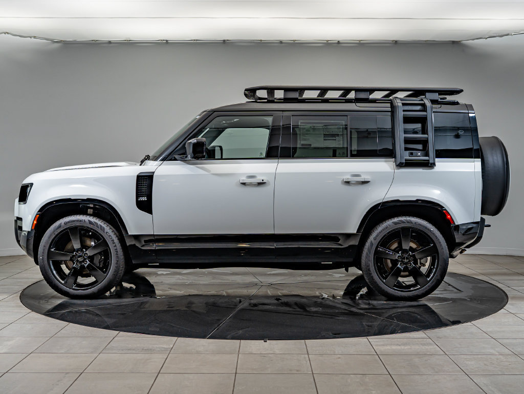 New 2026 Land Rover Defender 110 X-Dynamic SE AWD/4WD image 12