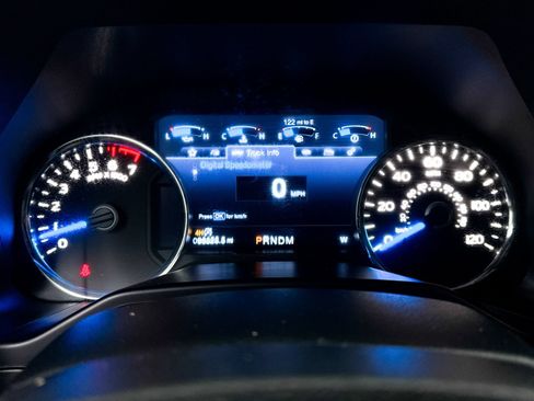 Used 2017 Ford F150 Lariat AWD/4WD image 34