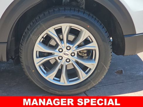 Used 2023 Ford Explorer Limited AWD/4WD image 38