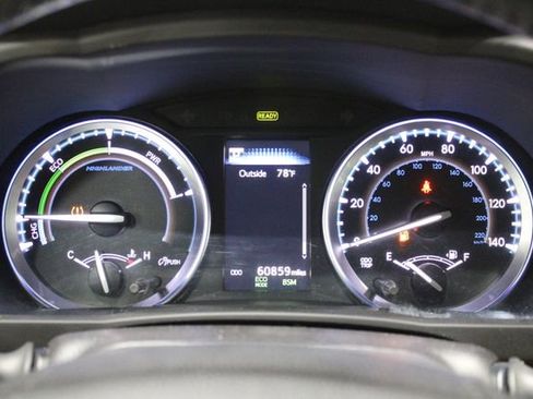 Used 2017 Toyota Highlander Limited Platinum image 22