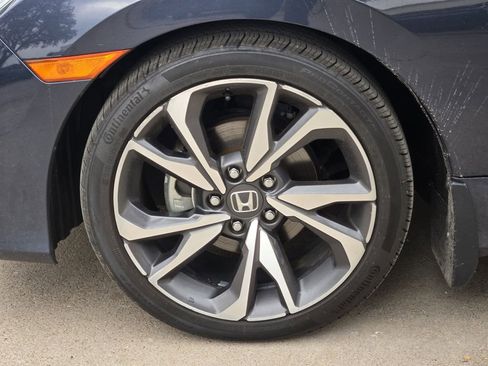 Used 2021 Honda Civic Touring image 10