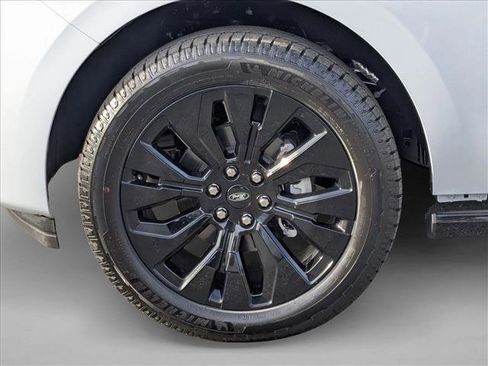 New 2025 Ford Expedition Platinum w/ Stealth Appearance Package image 10