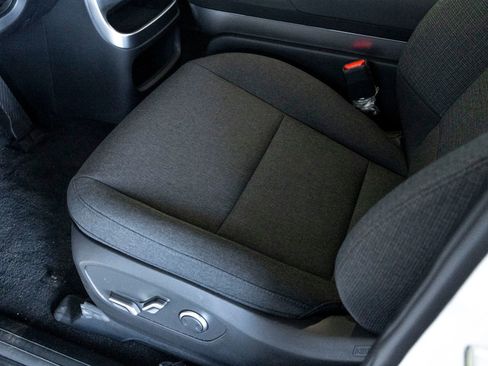 New 2026 Hyundai Ioniq 9 SE image 18