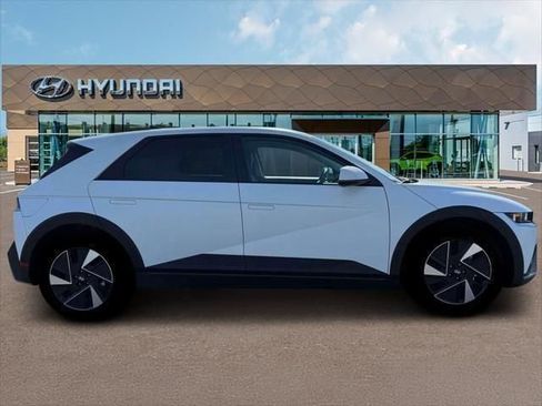 New 2026 Hyundai Ioniq 5 SEL AWD/4WD image 9