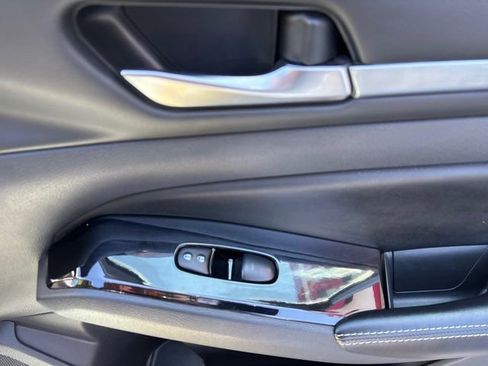 Used 2023 Nissan Altima 2.5 SV image 46