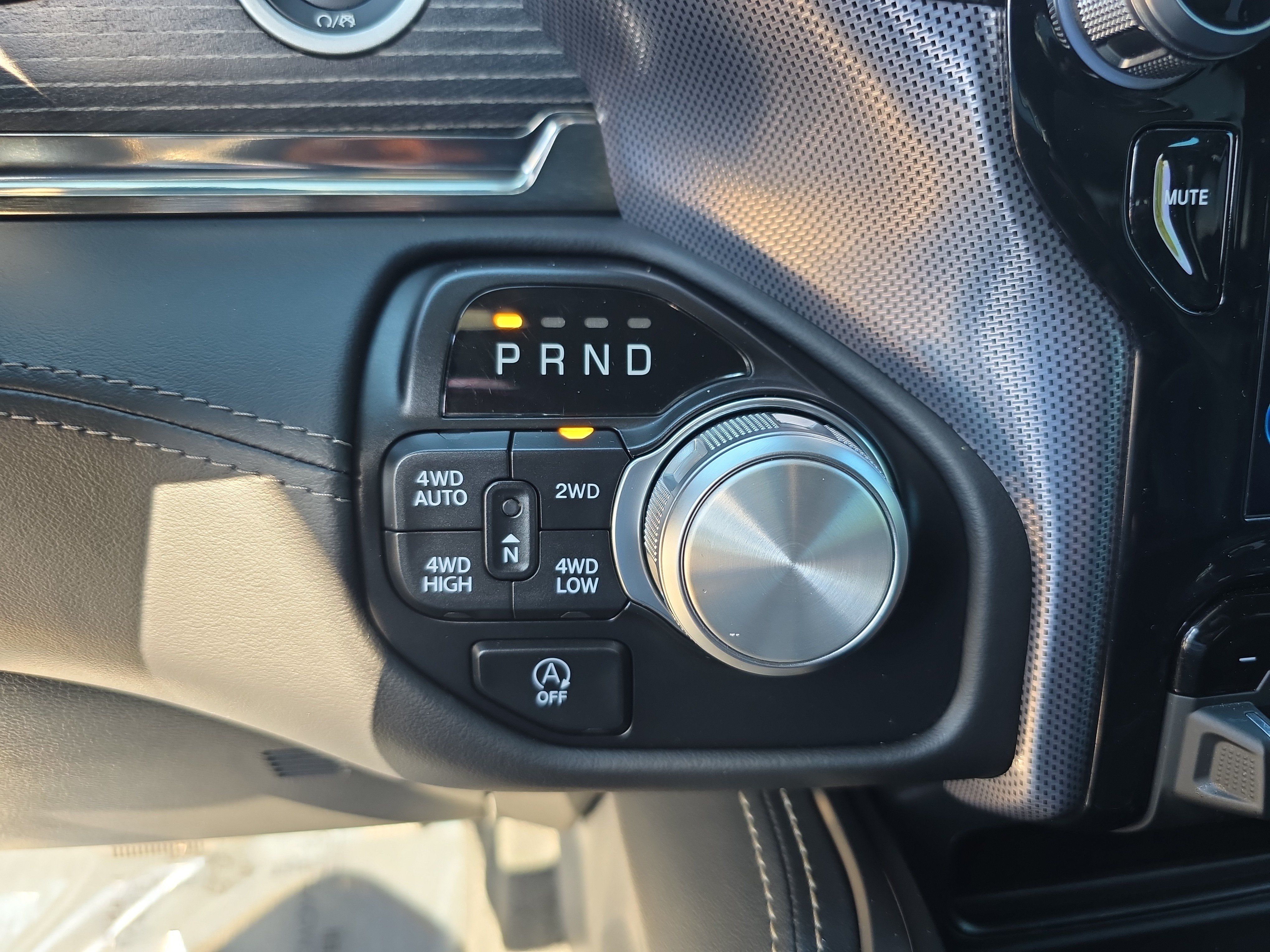 Used 2021 RAM 1500 Limited AWD/4WD image 25