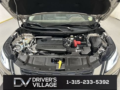 Used 2023 Nissan Rogue Platinum AWD/4WD image 25