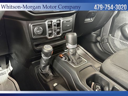 Used 2022 Jeep Gladiator Sport AWD/4WD image 29