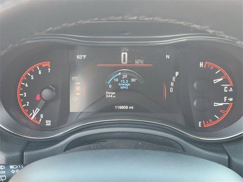 Used 2018 Dodge Durango GT image 19