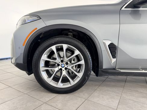 Certified 2025 BMW X5 xDrive40i image 11