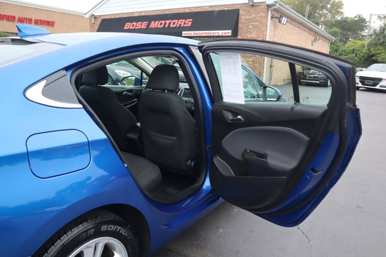 Used 2016 Chevrolet Cruze LT w/ Sun And Sound Package FWD image 13